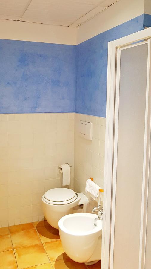 Hotel Villa Tramonto Direttamente Sul Mare San Vincenzo Ngoại thất bức ảnh